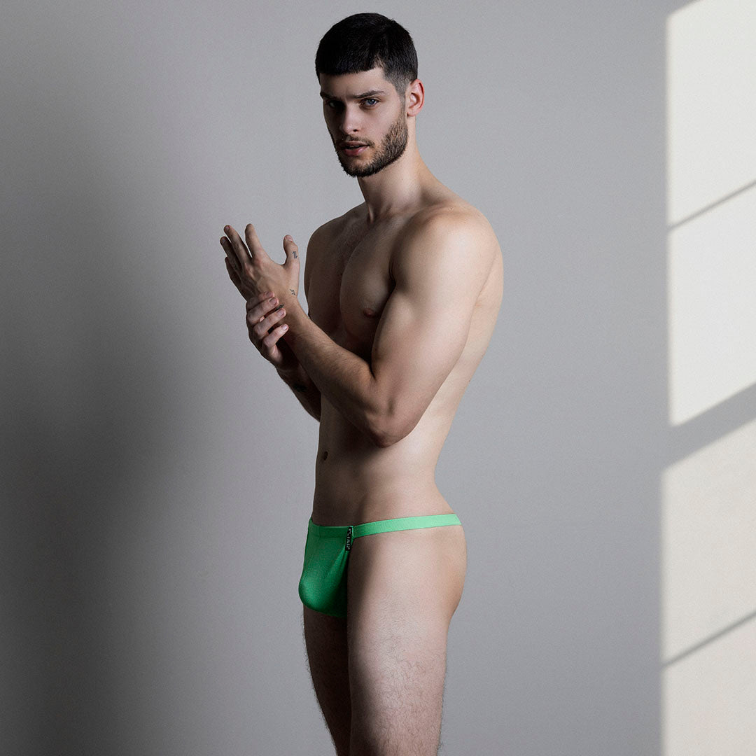 Nu Thong Guto Green - C - IN2 New York