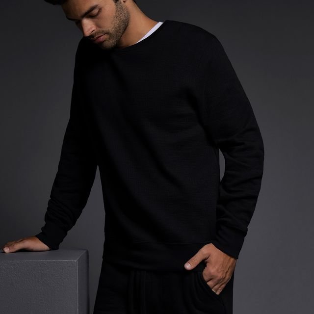 Dual Layer Crew Neck Sweatshirt Black - C - IN2 New York