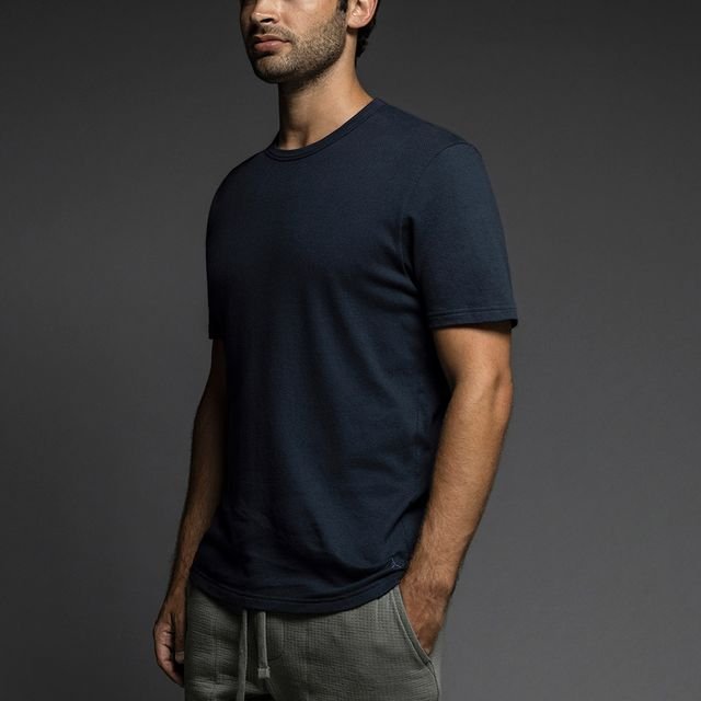 Easy Mesh Crew Neck T-Shirt Uniform Navy - C - IN2 New York