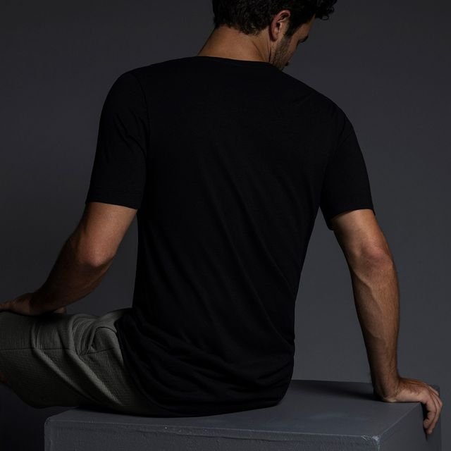 Jersey Crew Neck T-Shirt Black - C - IN2 New York