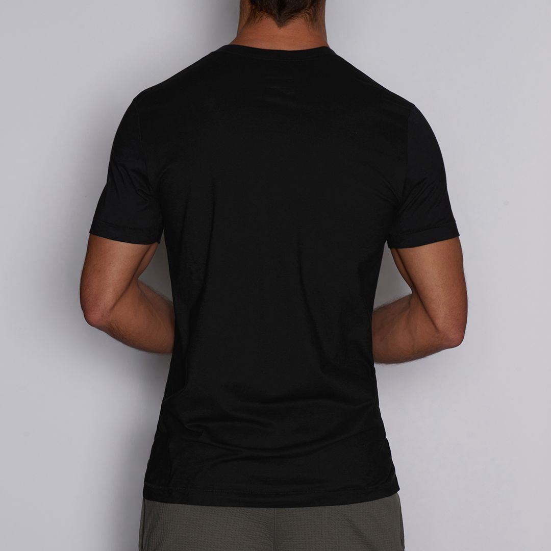 Layers Slim Crew Neck T-Shirt Black - C - IN2 New York