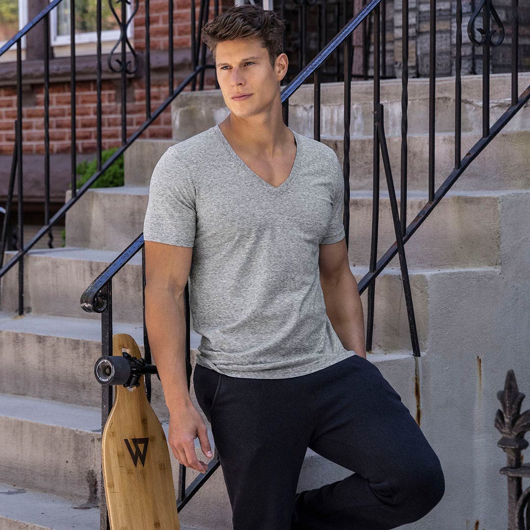 Perfect Pima Relaxed Deep V - Neck T-Shirt Grey Heather - C - IN2 New York